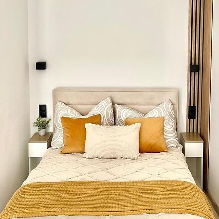 Studio 2 Apartment Elk Bagian luar foto
