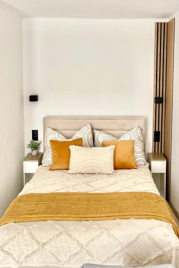 Studio 2 Apartment Elk Bagian luar foto