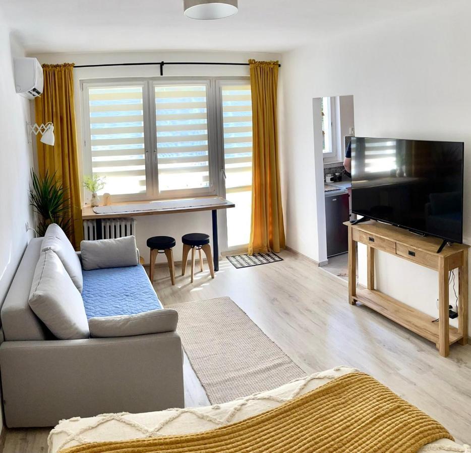 Studio 2 Apartment Elk Bagian luar foto